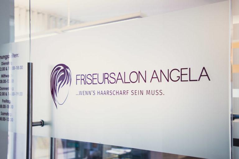 Eingangstüre Salon